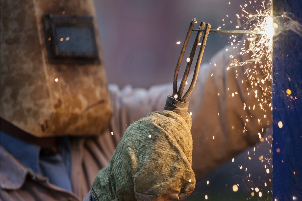 Don’t Let the Welding Fume Plume Make You Sick SafetyNow ILT